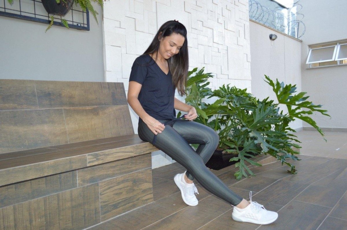 CALZA LEGGING DEPORTIVA BRASIL TEXTURA GRIS - Pastik.cl