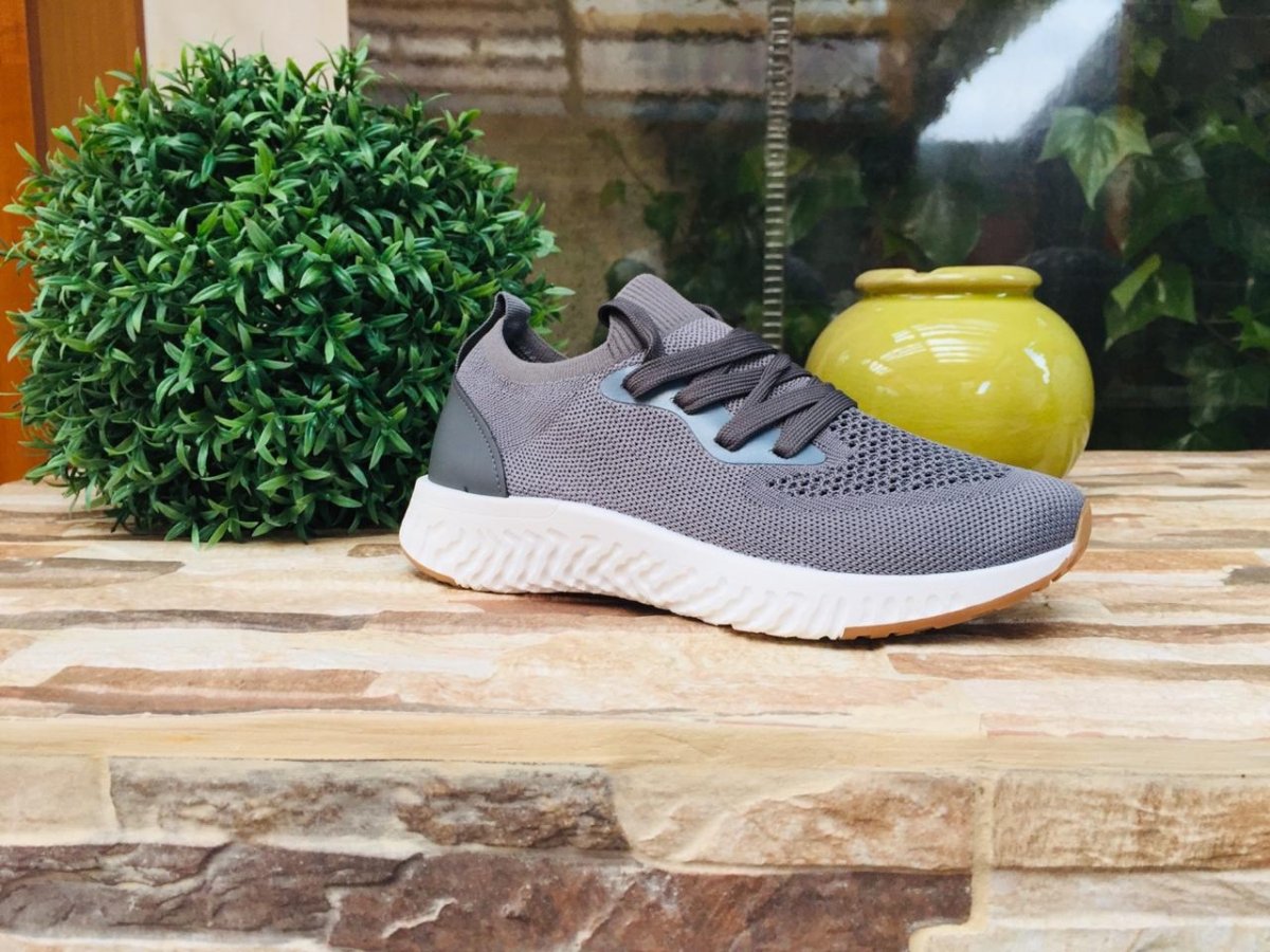 Zapatilla Gris 275 - Pastik.cl