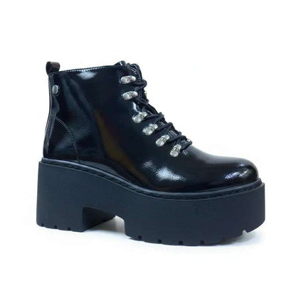 Botín Charol Negro con Plataforma y Cordones - Pastik.cl