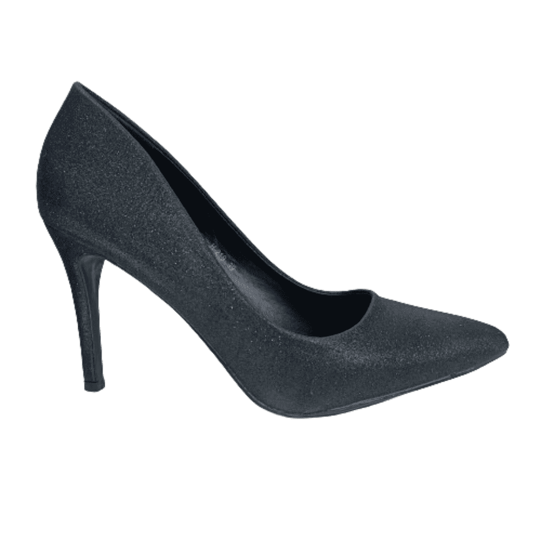 Zapato de tacón alto para mujer en negro brillante, con diseño elegante y elegante acabado.