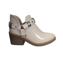 Cargar imagen en el visor de la galería, BOTIN BEIGE CHAROL COUNTRY - Pastik.cl
