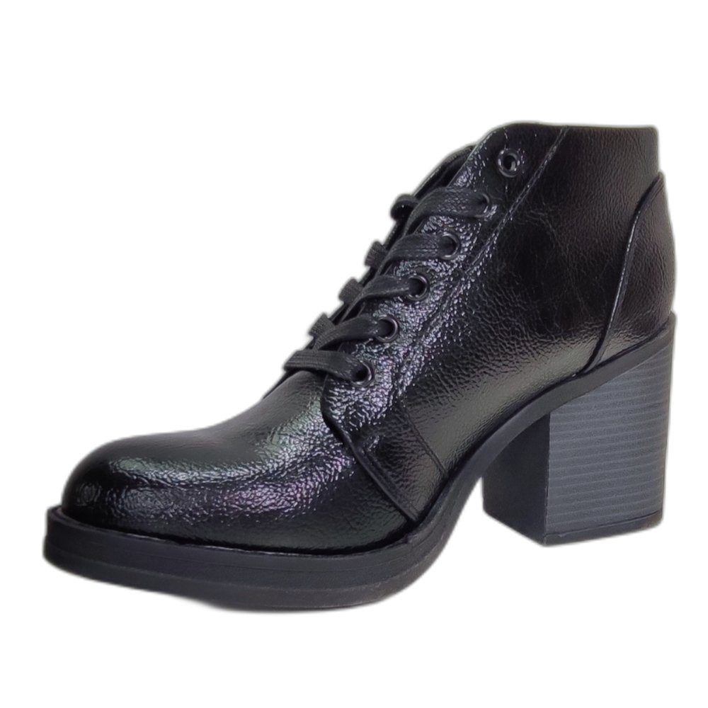 BOTIN CORDONES TACO CUADRADO NEGRO - Pastik.cl