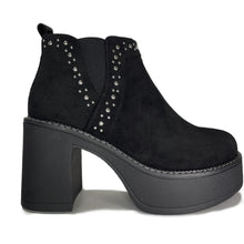 Cargar imagen en el visor de la galería, Botin Mujer Microfibra Tachas Negro - Pastik.cl
