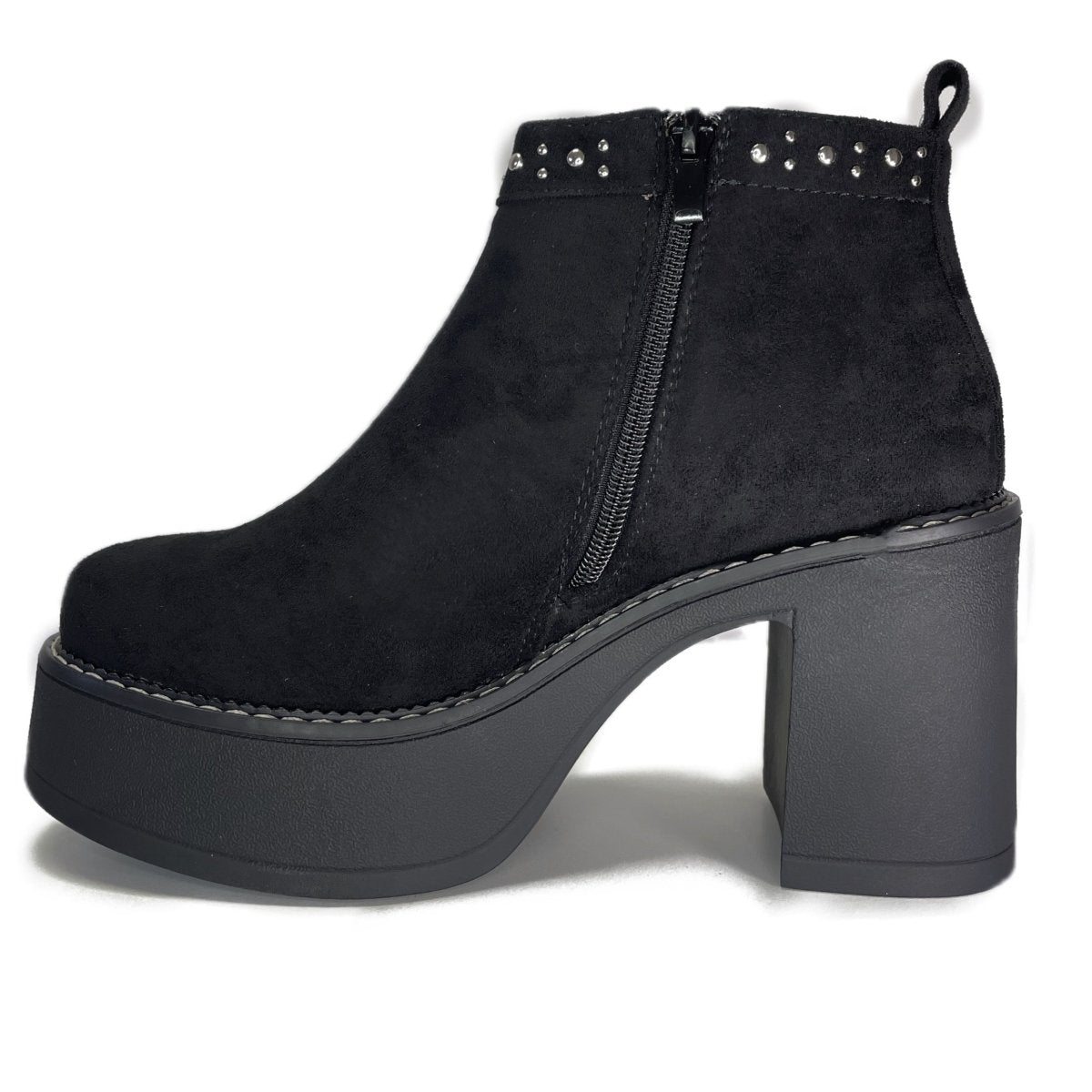 Botin Mujer Microfibra Tachas Negro - Pastik.cl