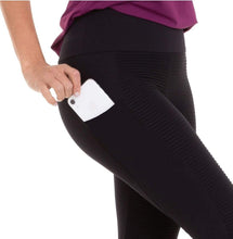 Cargar imagen en el visor de la galería, CALZA LEGGING DEPORTIVA BRASIL BOLSILLO NEGRO - Pastik.cl

