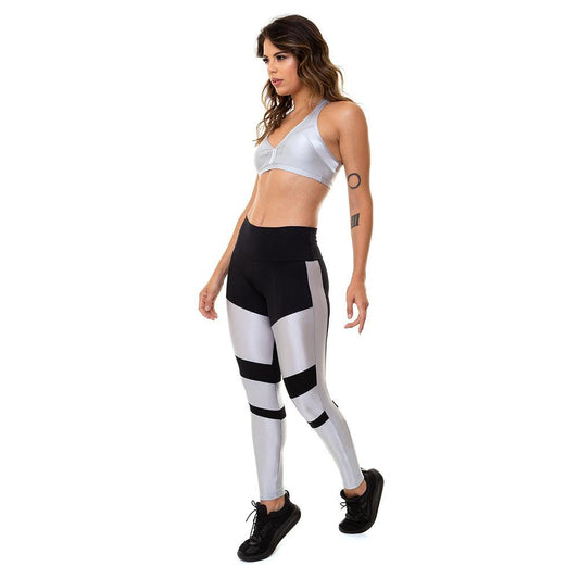 CALZA LEGGING DEPORTIVA BRASIL CUTOUT PLATA NEGRO - Pastik.cl