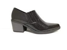 Cargar imagen en el visor de la galería, puntilla Croco negro 009 - Pastik.cl
