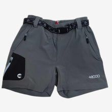 Cargar imagen en el visor de la galería, Short Outdoor Mujer Gris Tremaya +8000 - Pantalon Corto Mujer - Pastik.cl
