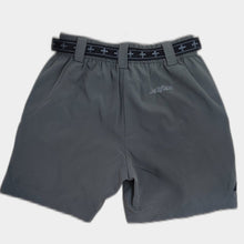 Cargar imagen en el visor de la galería, Short Outdoor Mujer Gris Tremaya +8000 - Pantalon Corto Mujer - Pastik.cl
