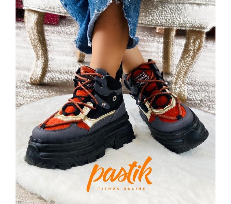 Zapatilla chunky negra gris 239 - Pastik.cl