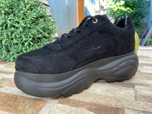 Cargar imagen en el visor de la galería, zapatilla dad 19028 negro gamuza - Pastik.cl

