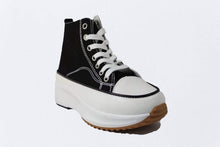 Cargar imagen en el visor de la galería, Zapatilla lona caña negro - Pastik.cl
