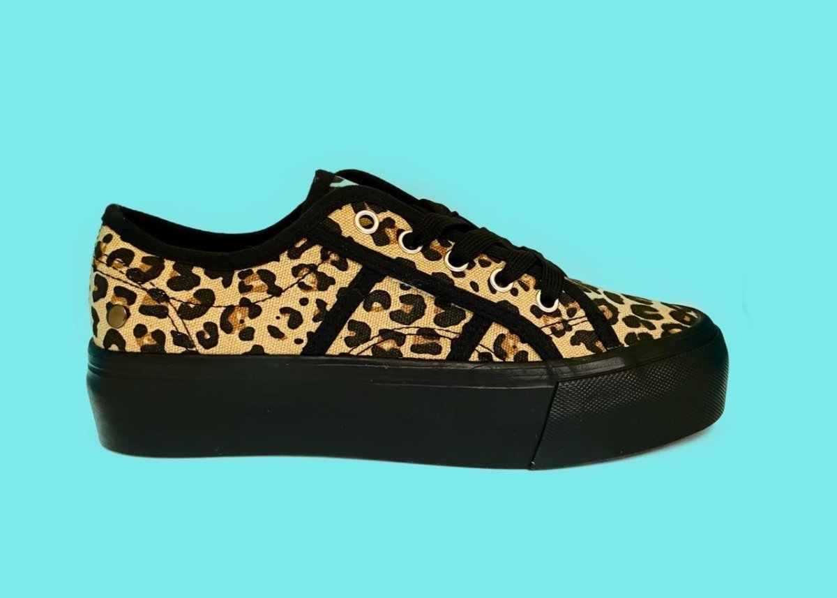 Zapatilla mujer lona animal print plataforma 070 - Pastik.cl