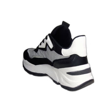 Cargar imagen en el visor de la galería, ZAPATILLA MUJER MONSTER NEGRA BLANCO ZBR - Pastik.cl
