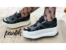Cargar imagen en el visor de la galería, Zapatilla Plataforma Negro 009 - Pastik.cl
