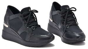 ZAPATILLA PLATAFORMA NEGRO STRETCH - Pastik.cl
