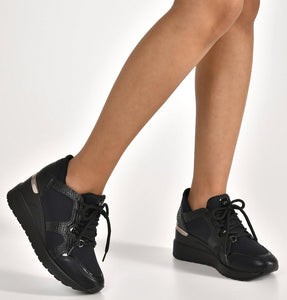 ZAPATILLA PLATAFORMA NEGRO STRETCH - Pastik.cl