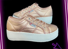 Cargar imagen en el visor de la galería, Zapatillas plataforma champagne 270 - Pastik.cl
